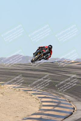 media/Dec-07-2025-CVMA (Sun) [[3e7d2de5dc]]/Race 6-The Shootout/